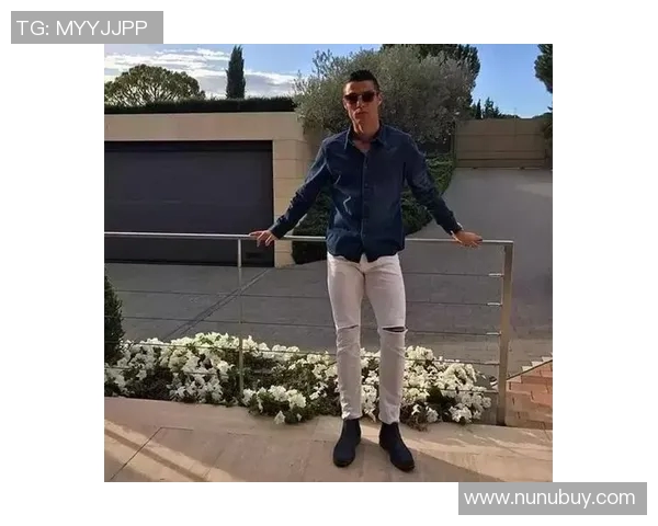 国外足球明星时尚穿搭指南让你轻松打造运动与潮流的完美结合 国外足球明星时尚穿搭指南让你轻松打造运动与潮流的完美结合