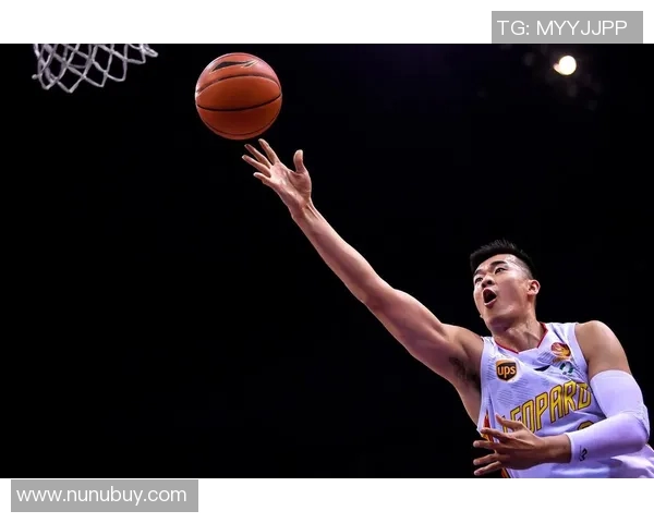 李慕豪:从篮球新星到职业生涯巅峰的励志故事与奋斗历程 李慕豪:从篮球新星到职业生涯巅峰的励志故事与奋斗历程